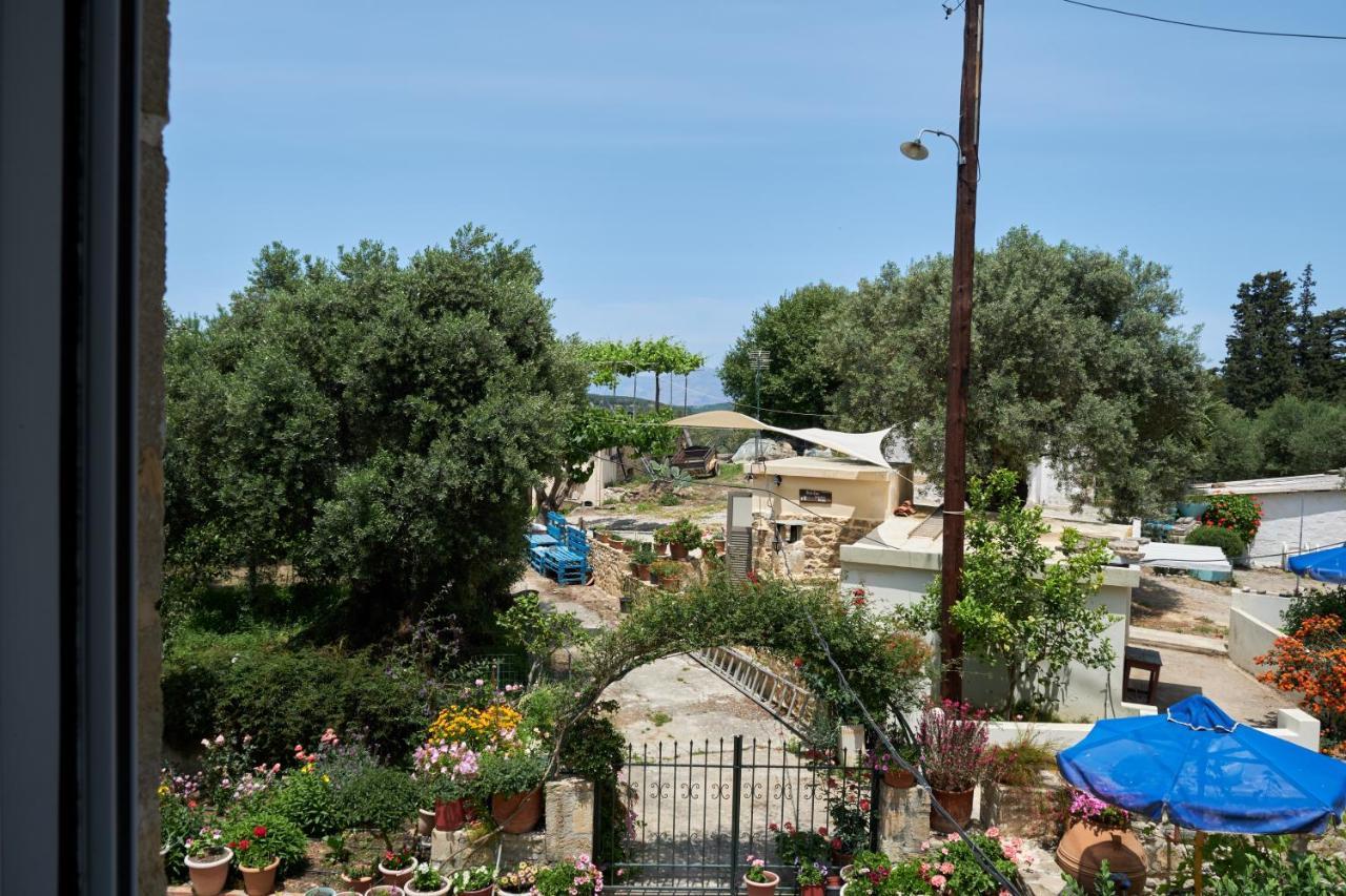 קיסאמוס Batilas Garden House מראה חיצוני תמונה
